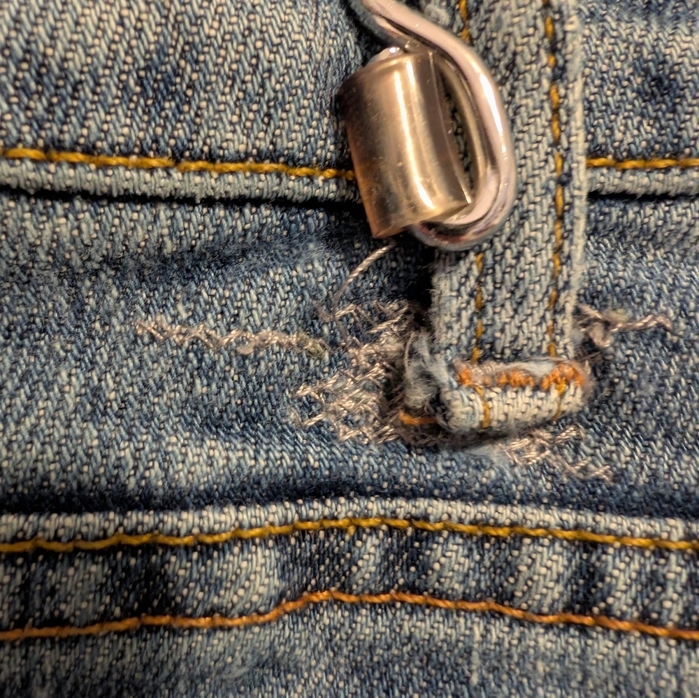 Joe's Jeans, size 29 distressed light wash - Picture 4 of 10